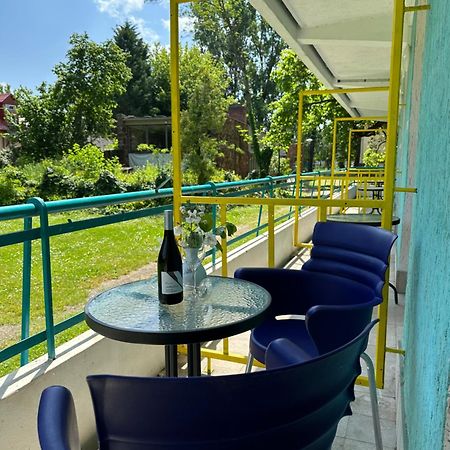 Lelle Beach Club Balatonlelle Eksteriør bilde