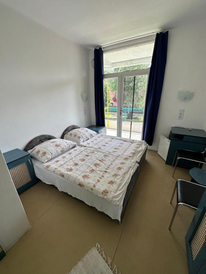 Lelle Beach Club Balatonlelle Eksteriør bilde